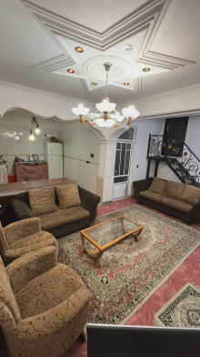ویلا حیاط دار روشنده