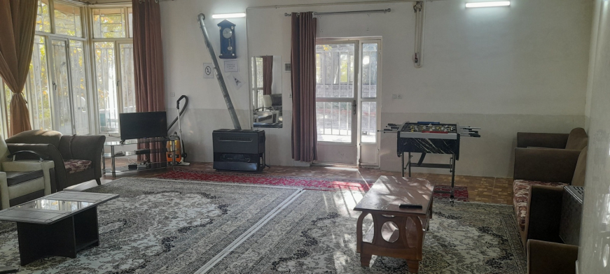 ویلای استخرابگرم باغ بهادران سعید اباد