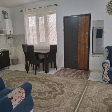 ویلا بشکافته سنگ (2)