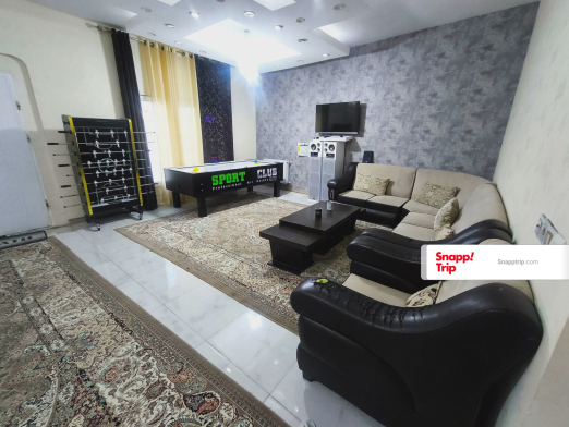 ویلا استخردار آبگرم با سقف متحرک و ایرهاکی و فوتبال دستی