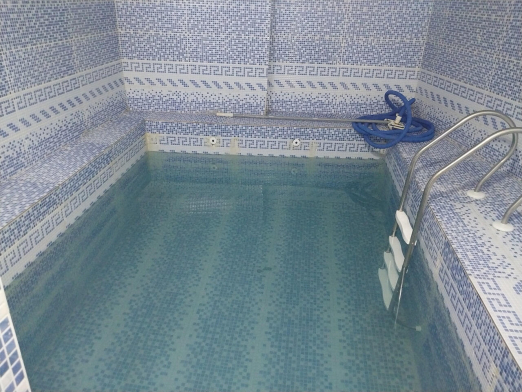 استخر ویلای دوخوابه با استخر سرپوشیده در فردوسیه