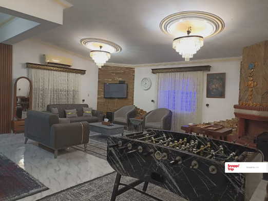 ویلا استخردار آبگرم دوقلوها با جکوزی و فوتبال دستی