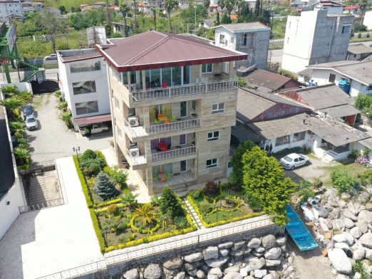 نمای بیرونی ساختمان