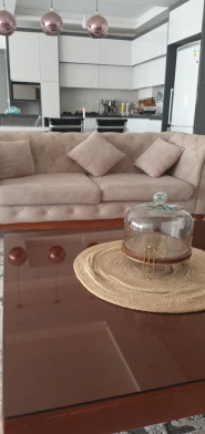 اتاق پذیرایی ویلای دوخوابه آرامش با استخر اب سرد