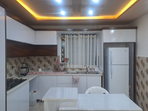 آشپزخانه ویلای دو خوابه در نزدیکی ساحل گیله وا