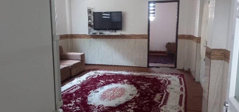 اتاق پذیرایی واحد مبله دو خوابه ساحلی با پارکینگ سرپوشیده