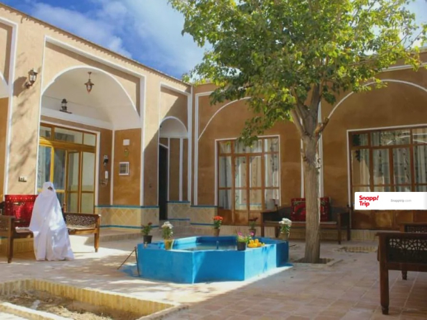 ویلا حافظ (اتاق شماره 6)