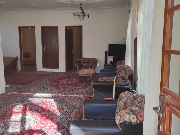 اتاق پذیرایی ویلا باغ حوضی ارم