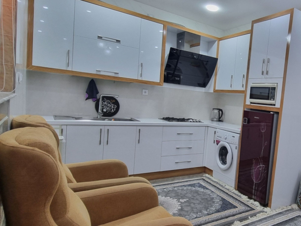 آشپزخانه واحد یک خوابه ستاره درگهان