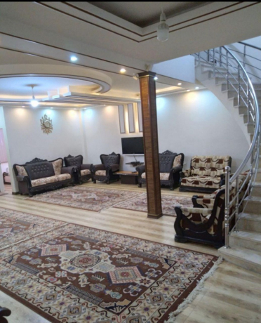 اتاق پذیرایی ویلای دوبلکس نوساز