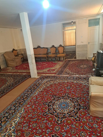 اتاق پذیرایی واحد تک خواب