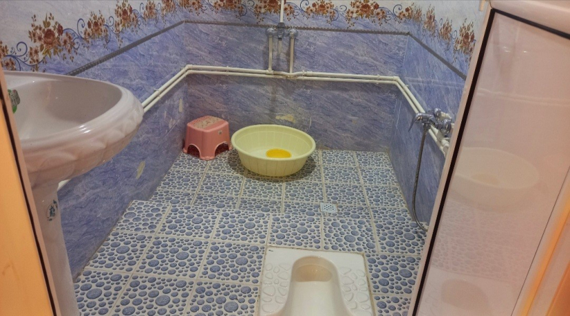 ویلای حیاط دار " کلبه سفید "