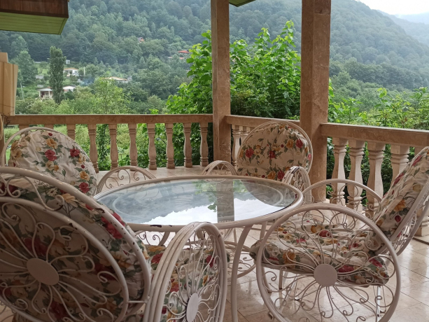 تراس ویلای دنج آسمان، نزدیک پارک جنگلی جوارم