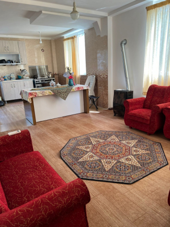 اتاق پذیرایی ویلای جنگلی کلاچای