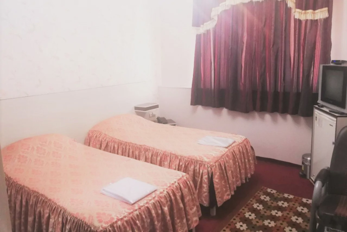 ویلا میرعماد (۲ تخته تویین سرویس بهداشتی فرنگی ۱)