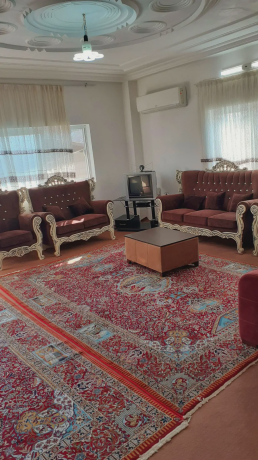 آپارتمان جنگلی آرام