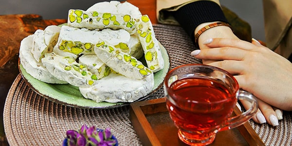 تفاوت گز اصیل با نمونههای تقلبی