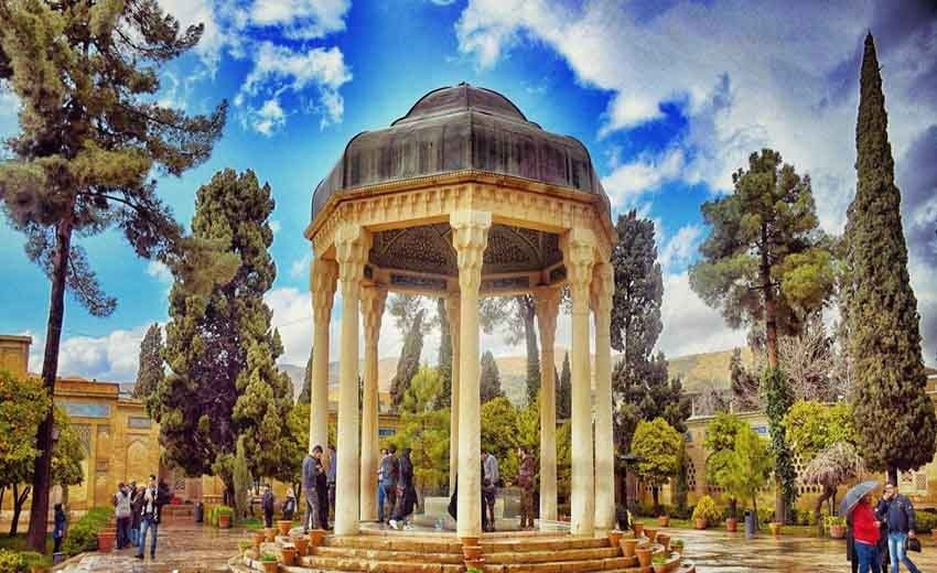 سفر عید 1404 کجا بریم؟(معرفی مقاصد داخلی، خارجی، خلوت و ارزان)