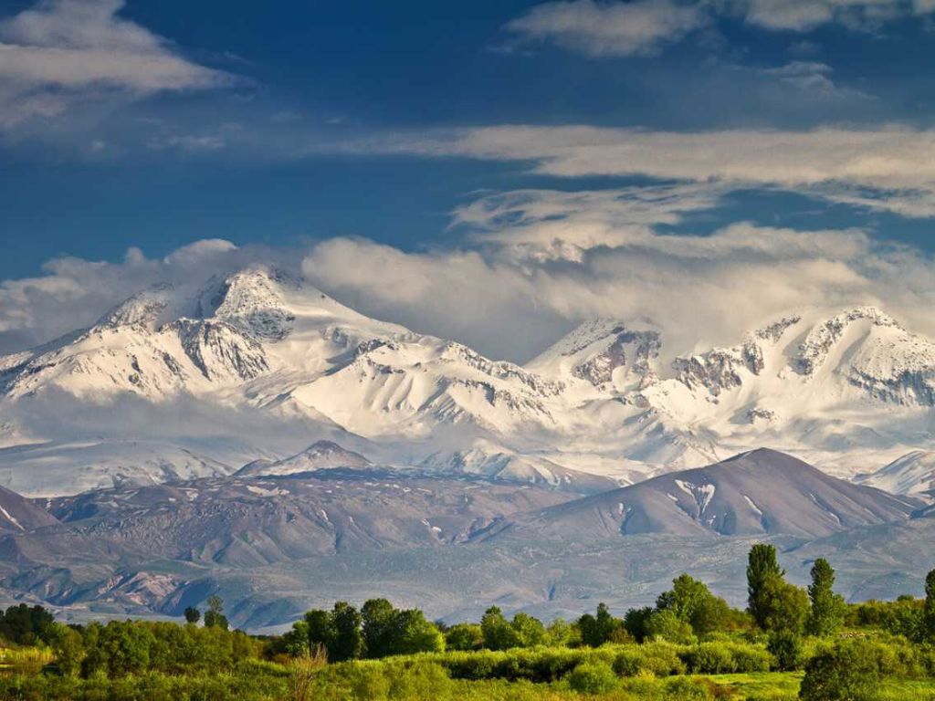 بهترین مقاصد گردشگری ایران در تابستان