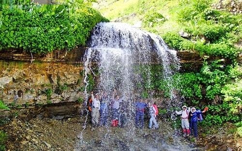 جاذبههای دیدنی روستای آهار