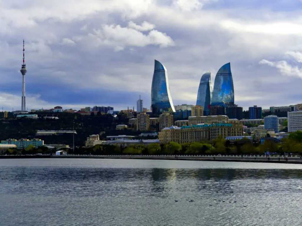 بهترین زمان سفر به آذربایجان
