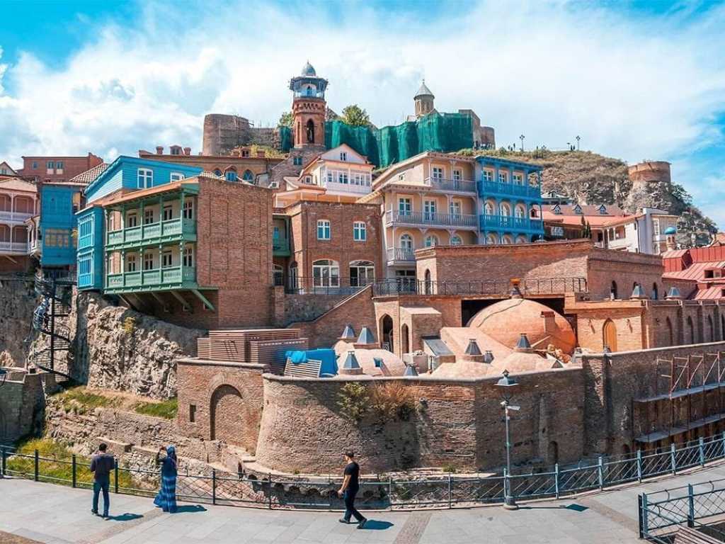 بهترین زمان برای سفر به گرجستان