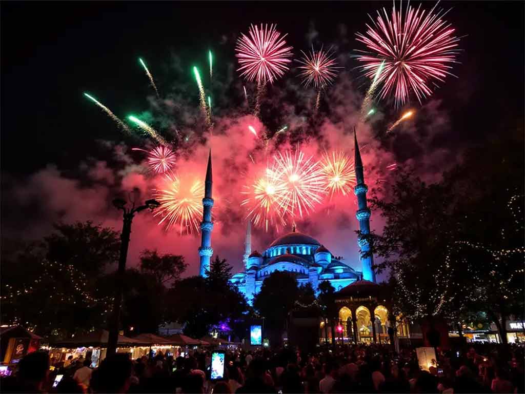 بهترین فصل برای شرکت در فستیوالها و جشنوارههای استانبول