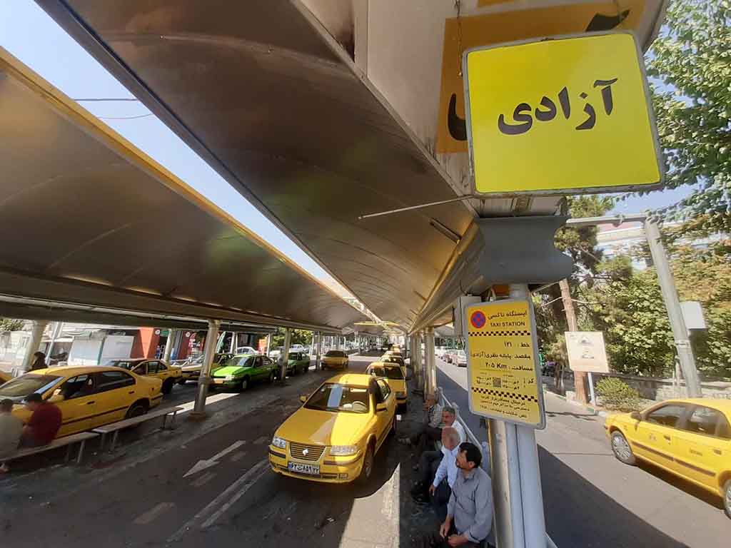 دسترسی به میدان آزادی با خودروی شخصی