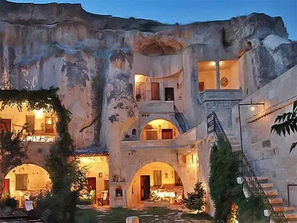 جاهای دیدنی ایران؛ روستای کندوان تبریز