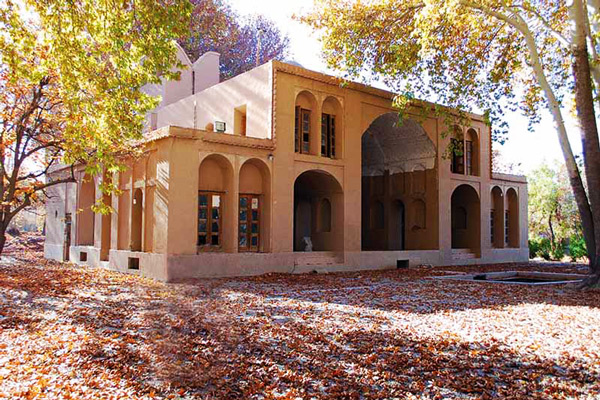 مهریز یزد از دیدنی های اطراف یزد در سفر به یزد
