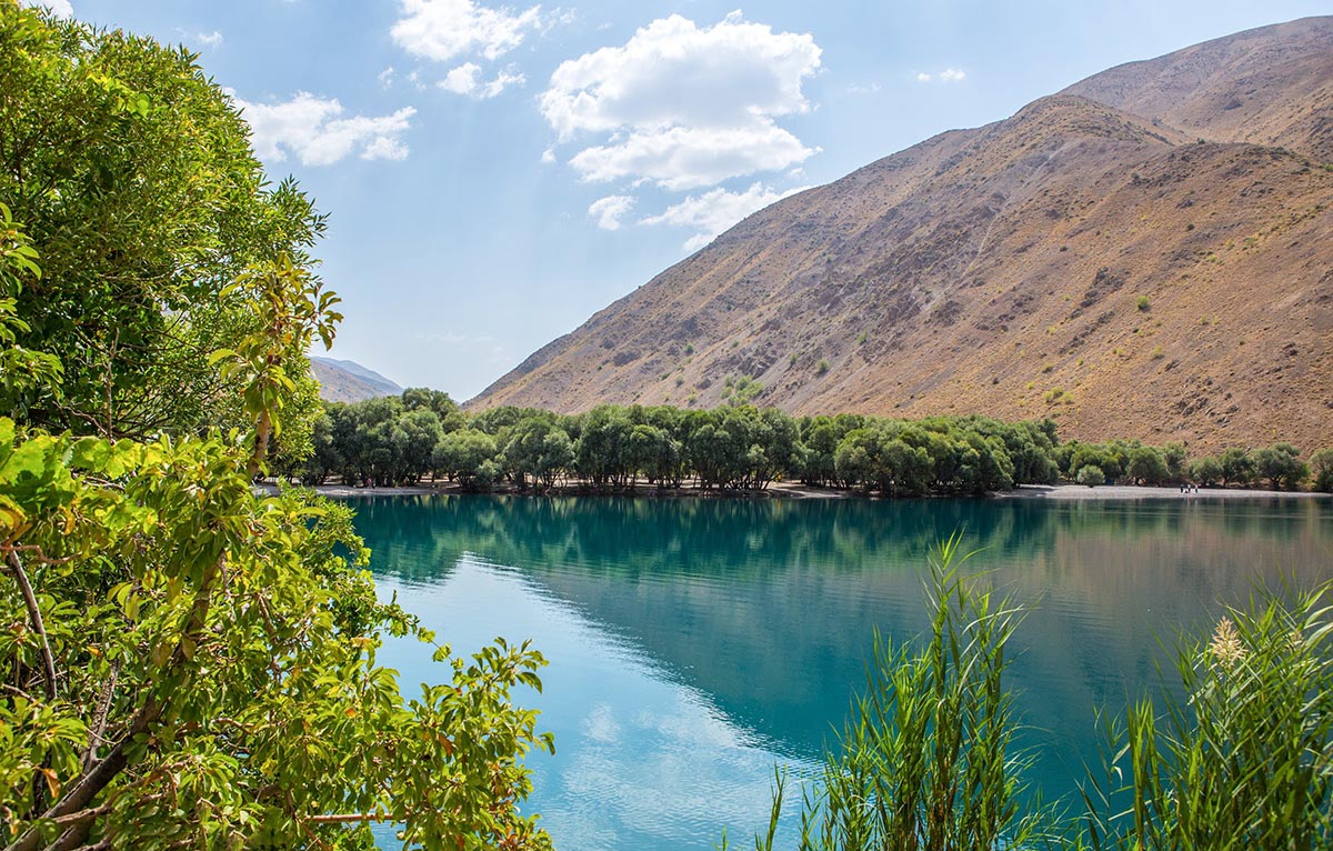 راهنمای سفر به دریاچه گهر