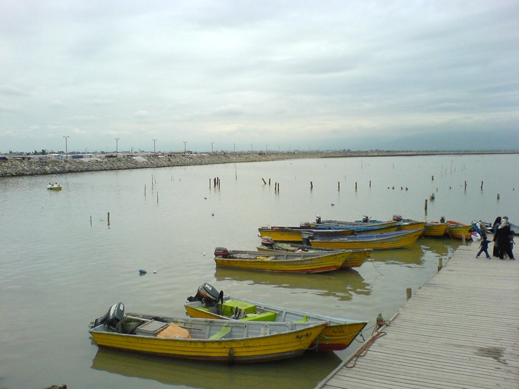 اسکله بندر ترکمن
