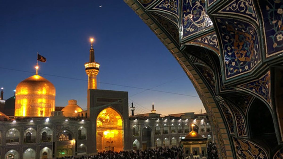 راهنمای زیارت حرم امام رضا (ع): از آداب تا نوای دل