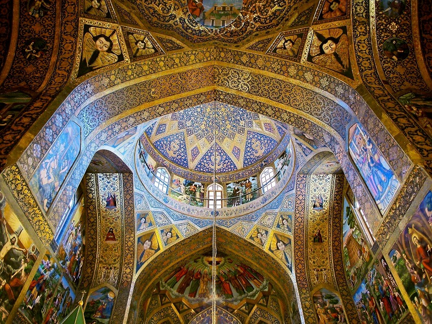 از کلیسای وانک تا موزه تاریخ طبیعت؛ معرفی خاص‌ترین موزه‌های اصفهان