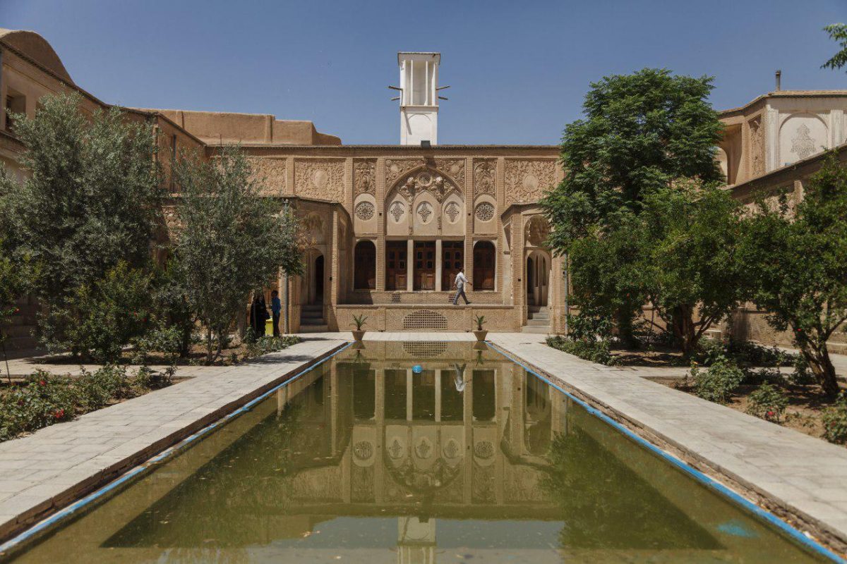 خانه بروجردی‌ها کاشان کجا قرار گرفته؟