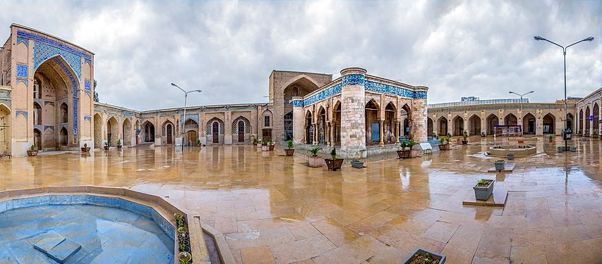 بازدید از مسجد عتیق شیراز و شگفتی‌های آن!