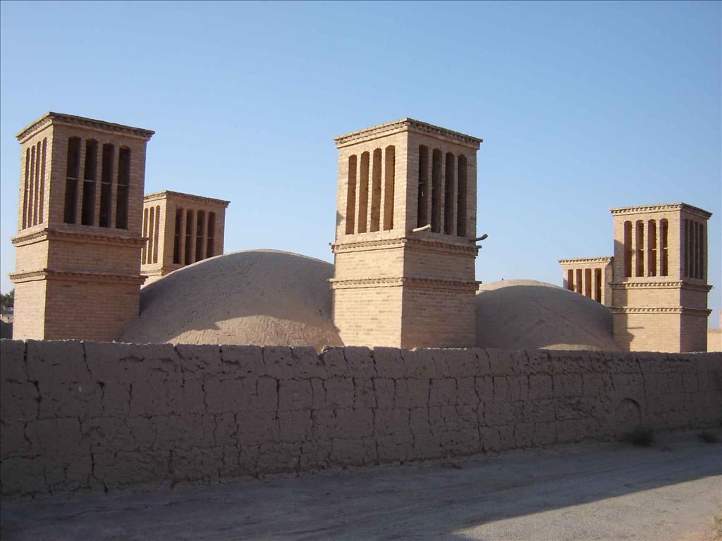 آب انبار شهداد