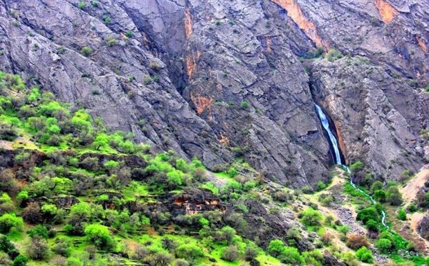 آبشار دره عشق آبشار دره عشق