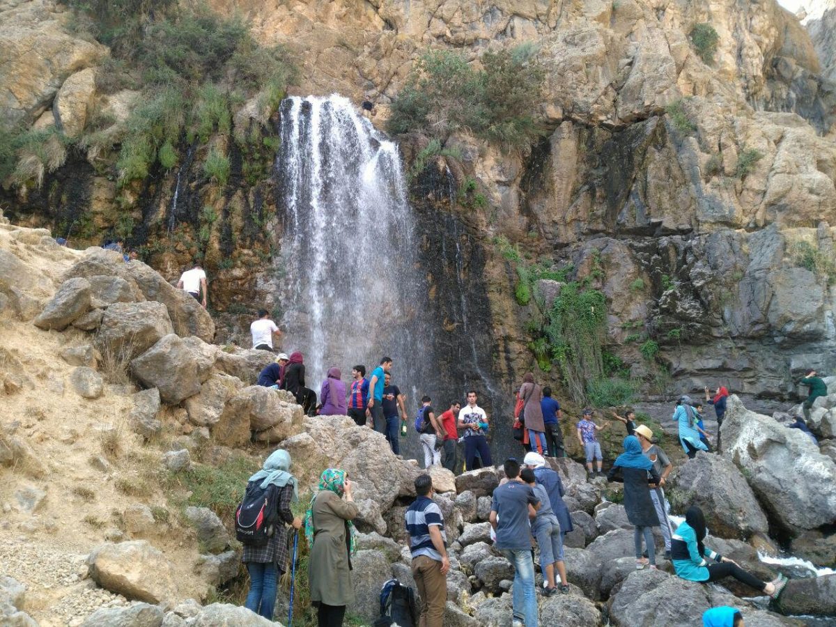 آبشار چکان