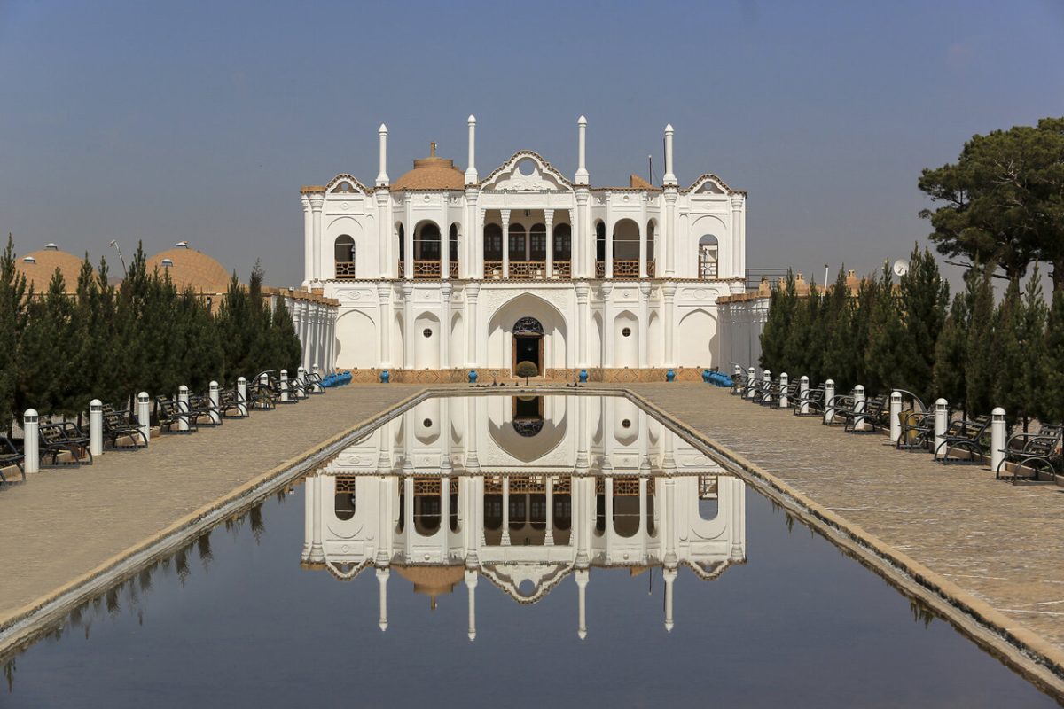 تاج محل ایران کجاست؟