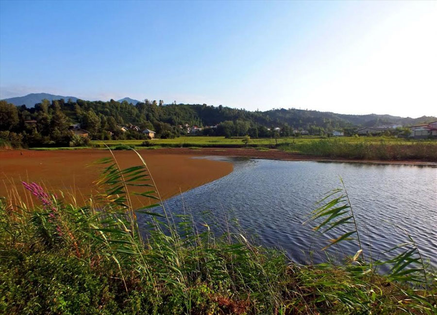 تالاب زربیجار