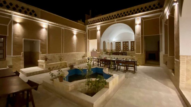 اقامتگاه سنتی خوان سالار یزد