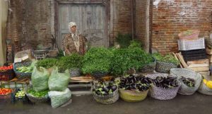 راهنمای مراکز خرید لاهیجان، شهر کلوچه و چای