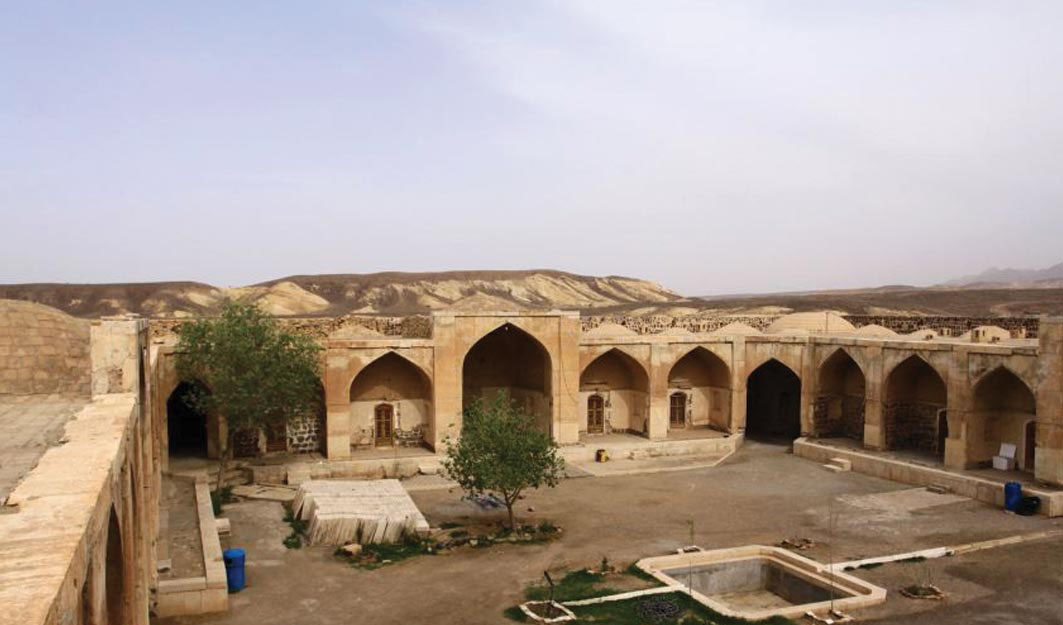 کاروانسرای قصر بهرام