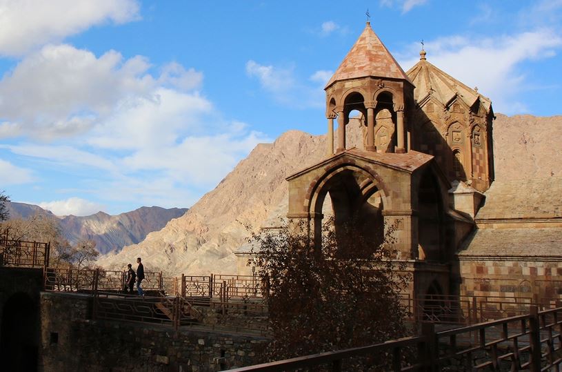 کلیسای سنت استپانوس کجاست؟