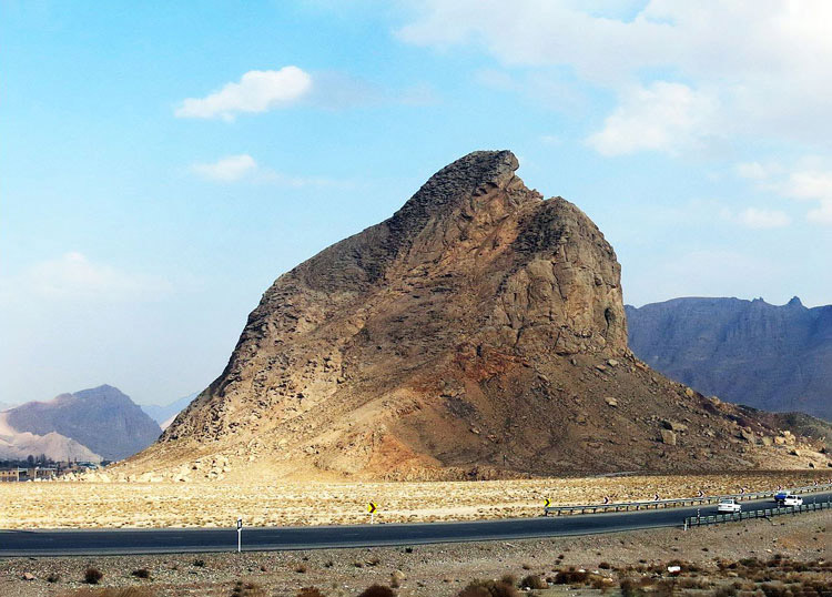 کوه عقاب تفت کوه عقاب تفت