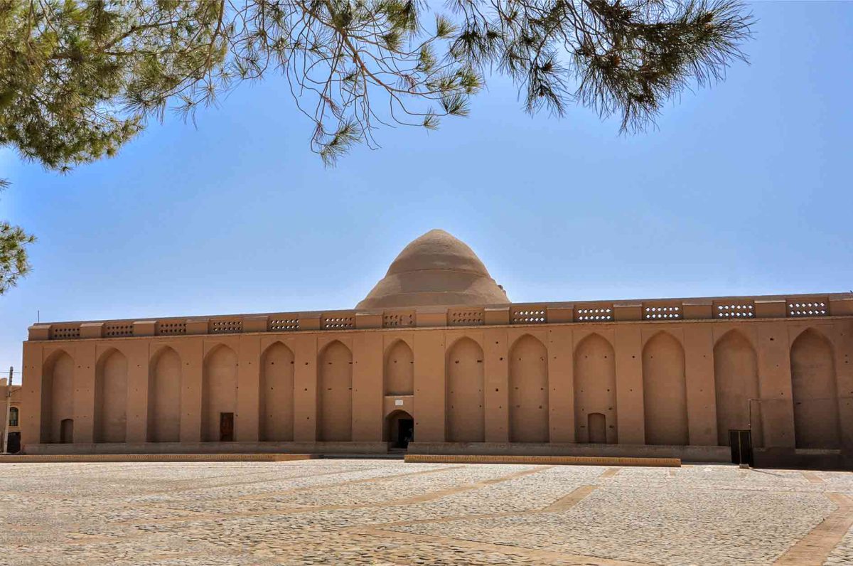 یخچال-میبد یخچال-میبد